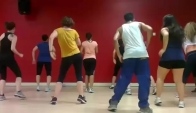 Chammak Challo Bollywood Zumba with Nilesh