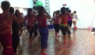 Na Ponta Do Pe Axe Zumba