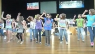Victoria - tanzt Zumba - HipHop am Sommernachtsball