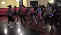 Zumba Fitness Bollywood Song Chamak Challo Ra One