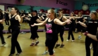 Zumba Fitness wih Chrissy Colocousis - Coconut Cumbia