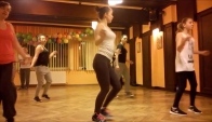 Zumba w Mavi Cha cha swing